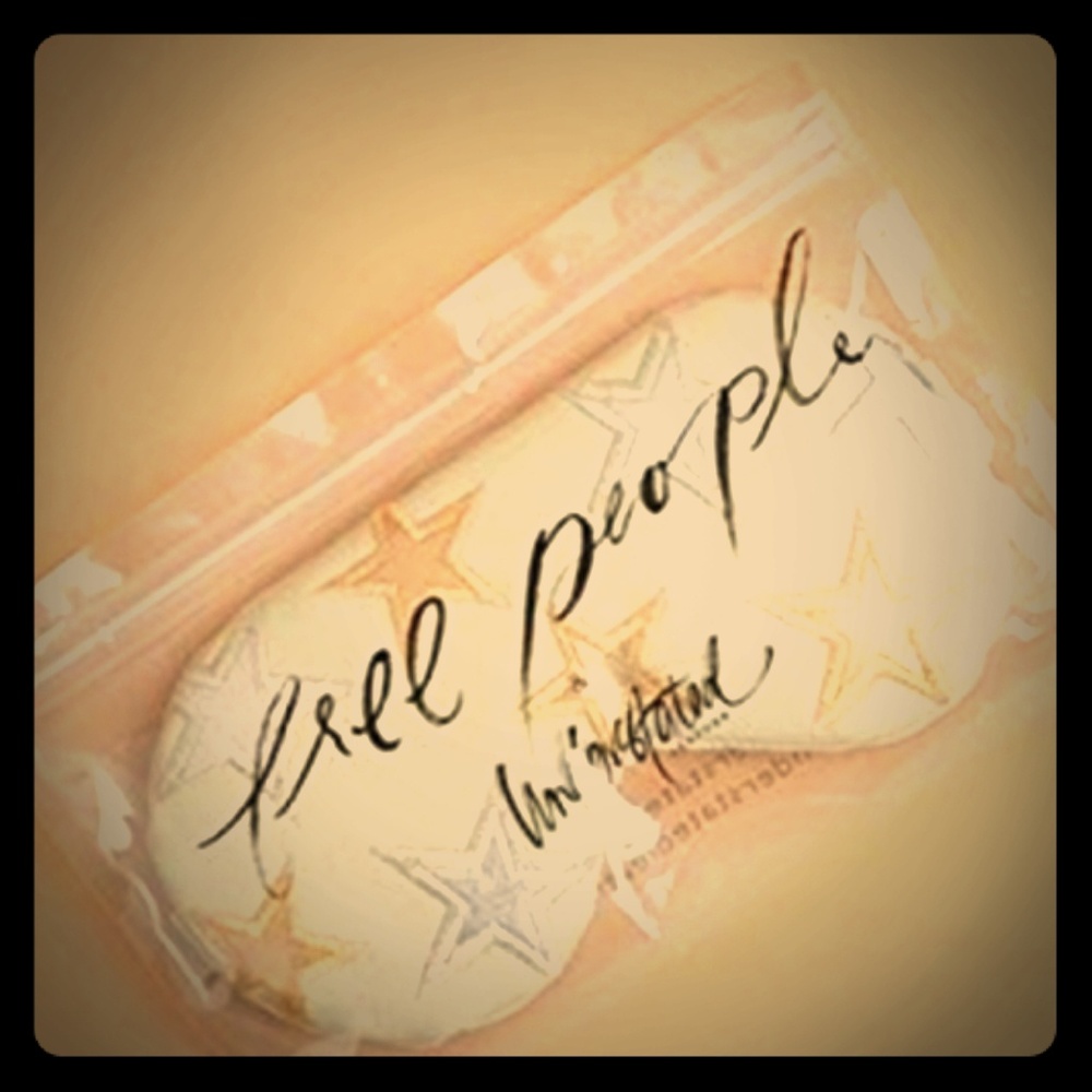 Free People star eye mask